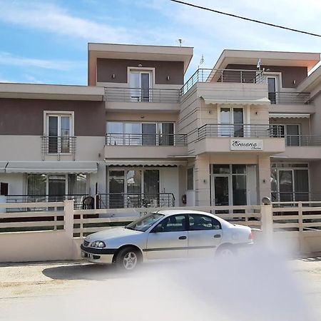 Erosaria Suites Nikiti  Dış mekan fotoğraf