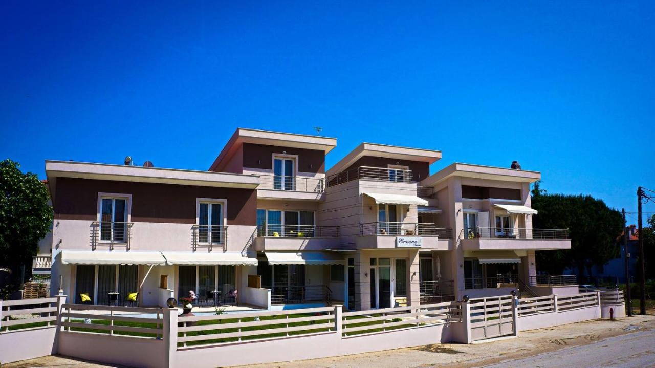 Erosaria Suites Nikiti  Dış mekan fotoğraf