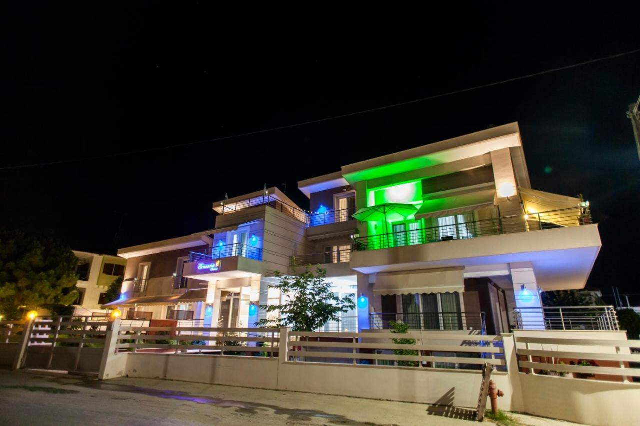 Erosaria Suites Nikiti  Dış mekan fotoğraf