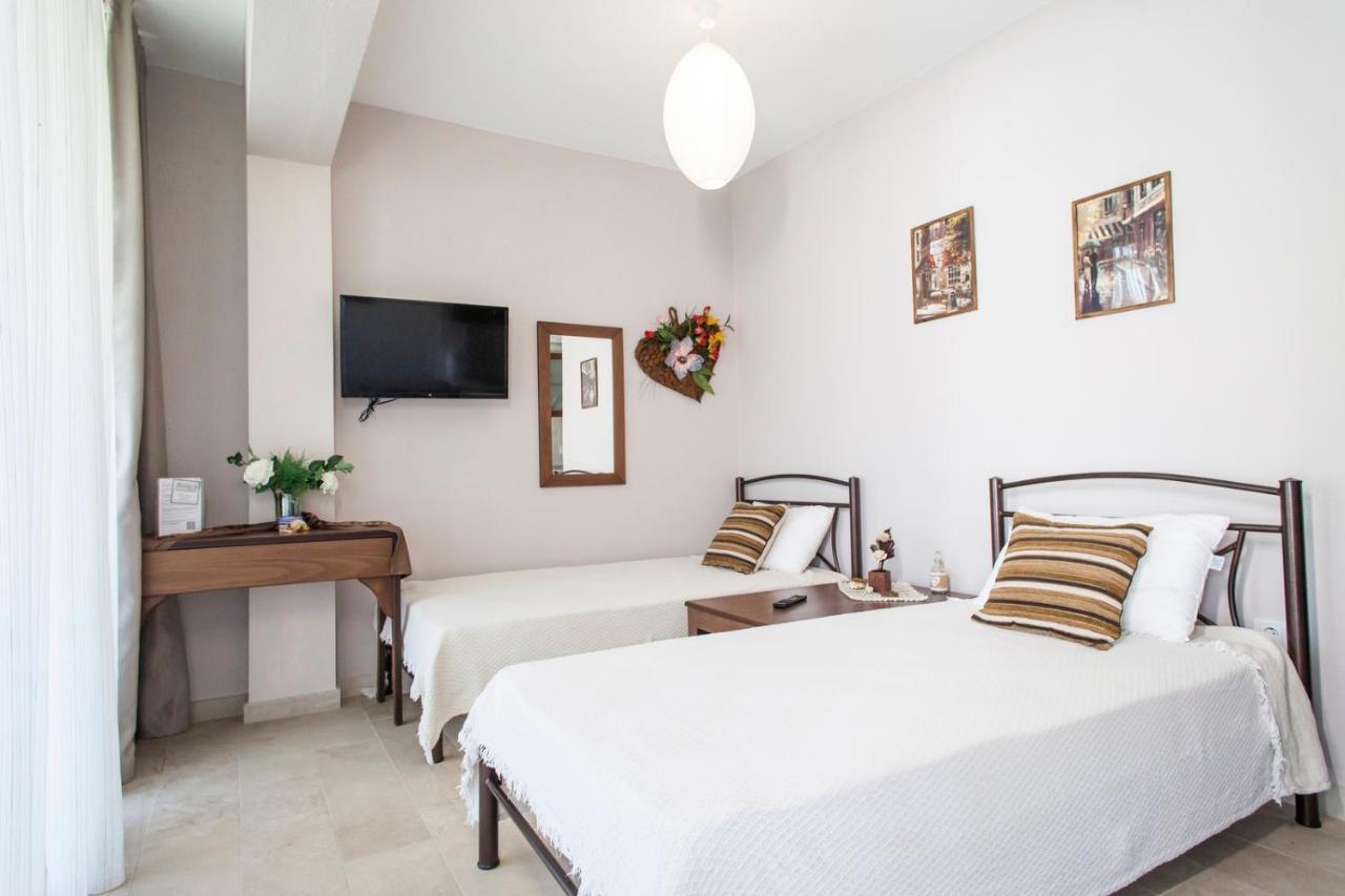Erosaria Suites Nikiti  Dış mekan fotoğraf