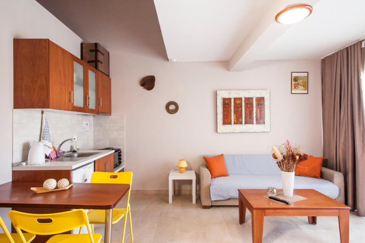 Erosaria Suites Nikiti  Dış mekan fotoğraf