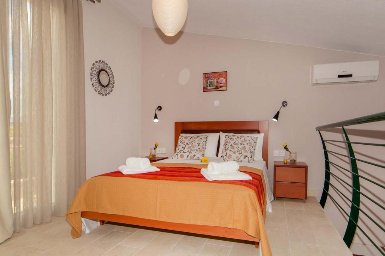 Erosaria Suites Nikiti  Dış mekan fotoğraf