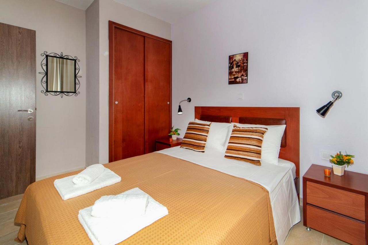 Erosaria Suites Nikiti  Dış mekan fotoğraf